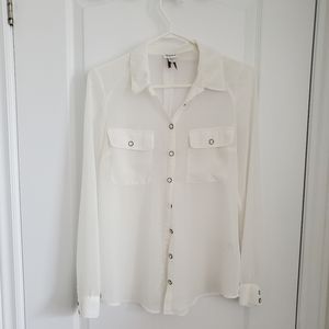 GUC Dynamite Chiffon Button-up Blouse
